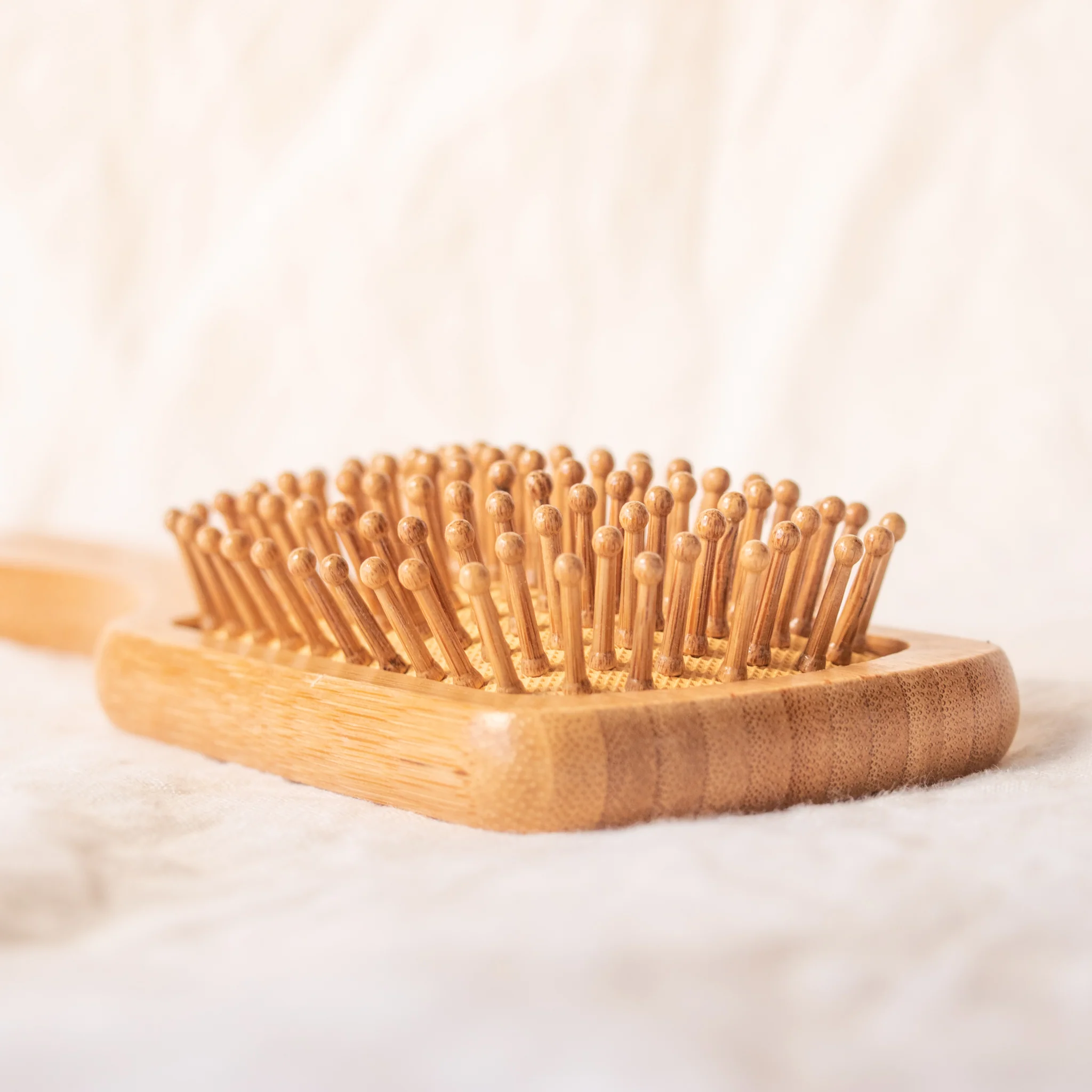 Anti-Frizz Bamboo Hair Brush - Image 2